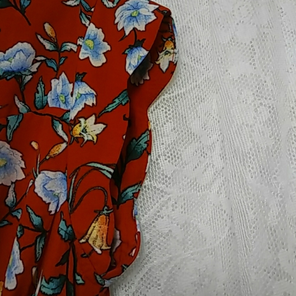 Feminine Red Floral Flowy Career Piece Party Dress Patriotic Transition Piece - Picture 2 of 5